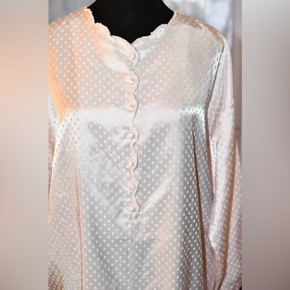 Vanity Fair Night Dress Size Medium - Picture 3 of 10